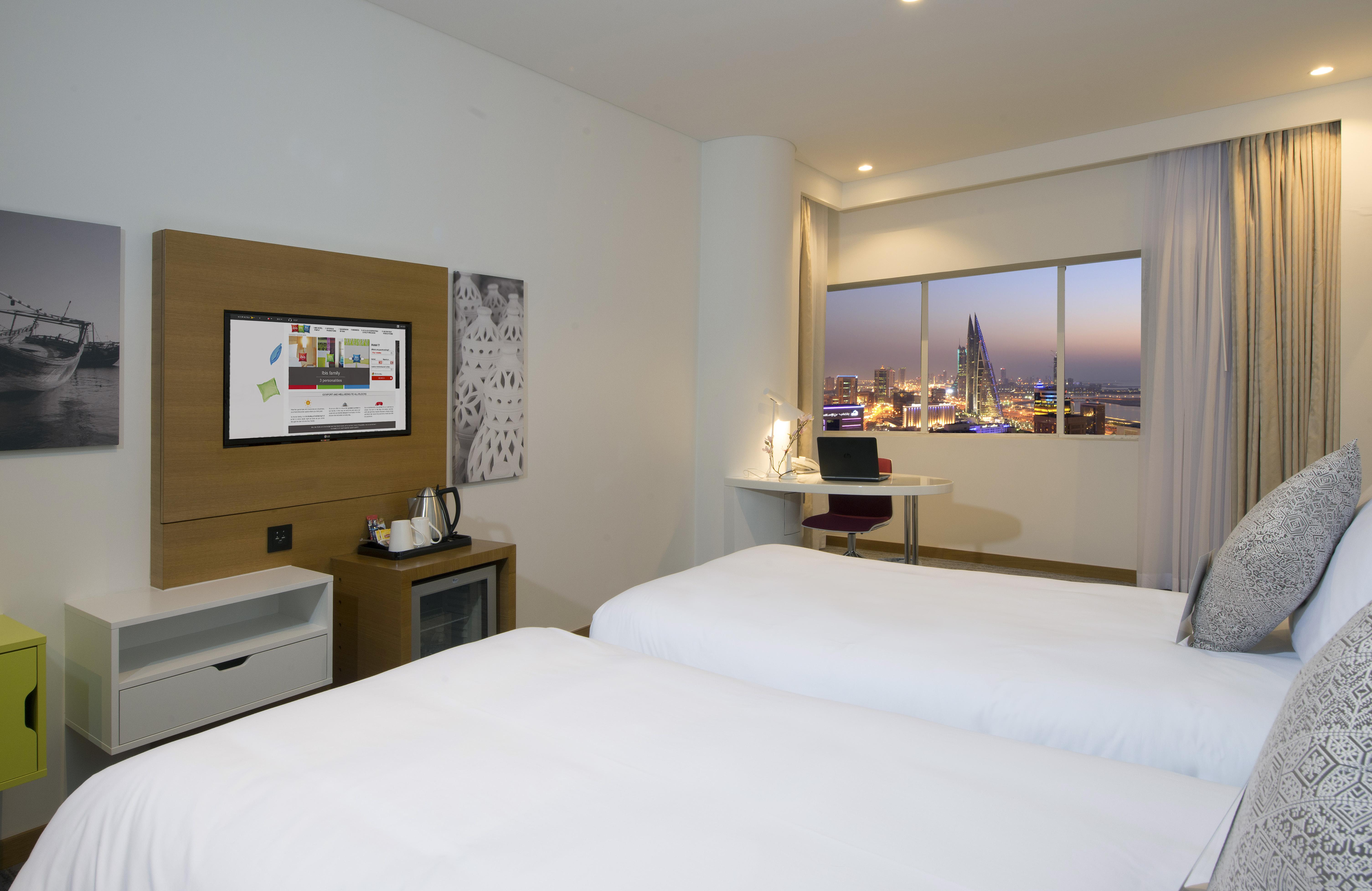 Ibis Styles Manama Diplomatic Area Exterior foto